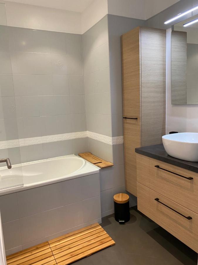 Chic And Cosy Apartment Gv Port Garibaldi Ницца Экстерьер фото